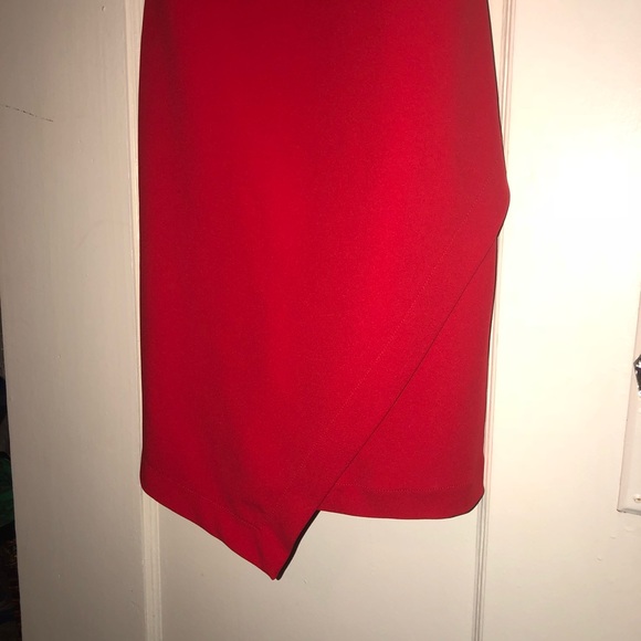 Red high-neck cocktail/mini - Picture 3 of 3